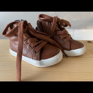 Brown high top toddler sneakers size 4